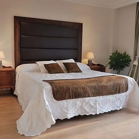 Отель Rural Playa De Aguilar 4*